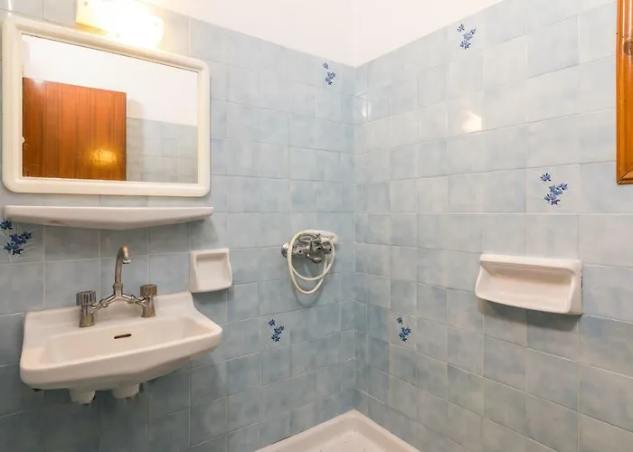 Appartement Nikos 1 *